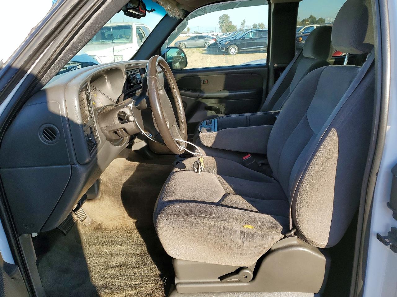 2003 GMC NEW SIERRA K1500 photo 7