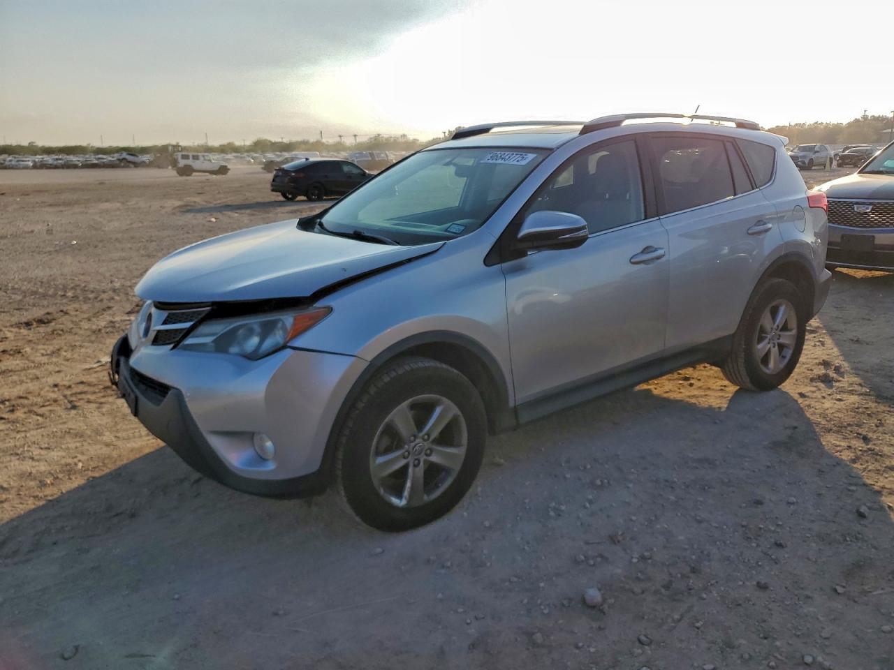 2015 TOYOTA RAV4