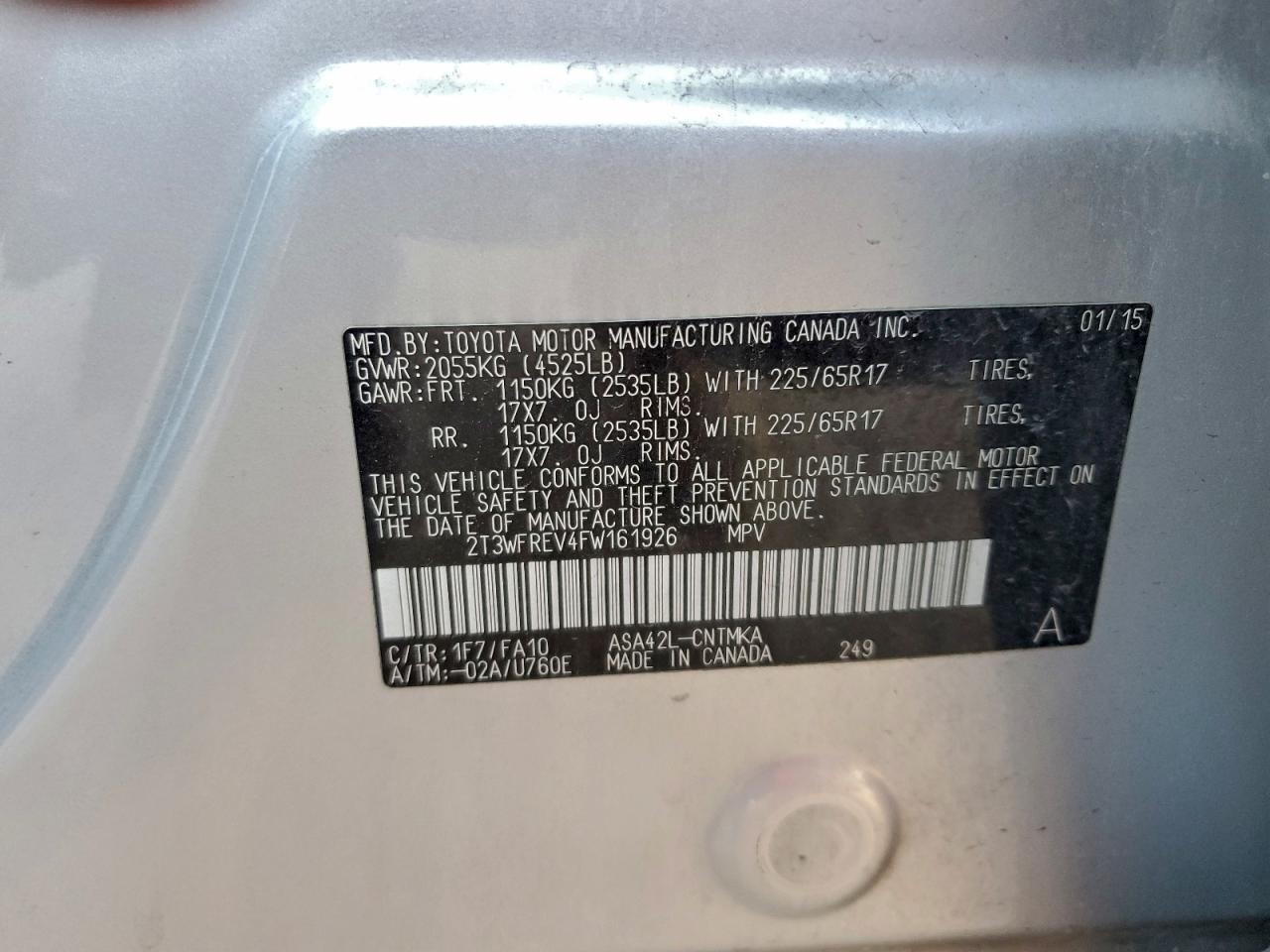 2015 TOYOTA RAV4 XLE photo 12