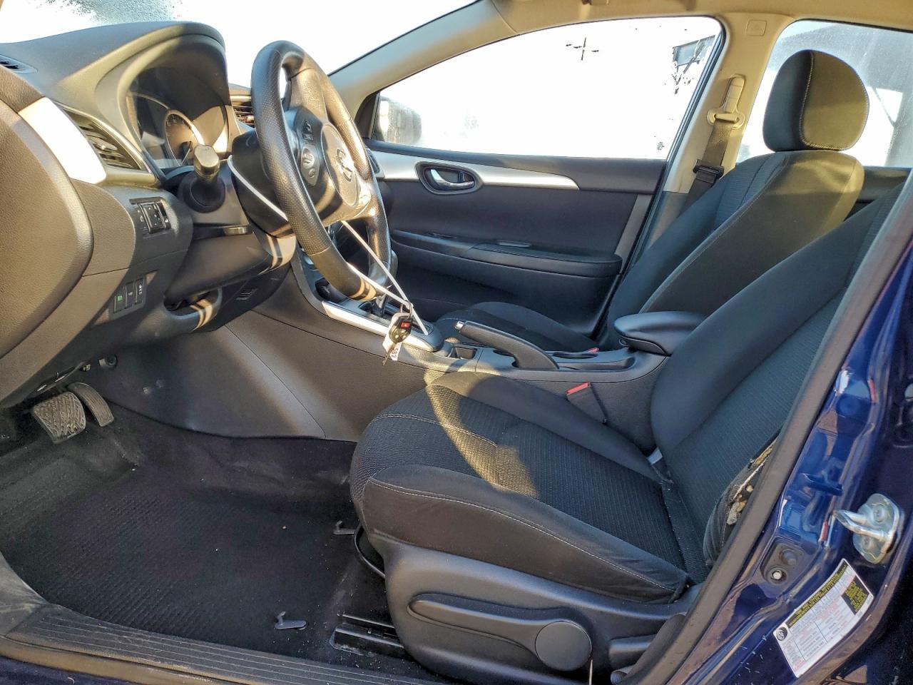 2018 NISSAN SENTRA S photo 19