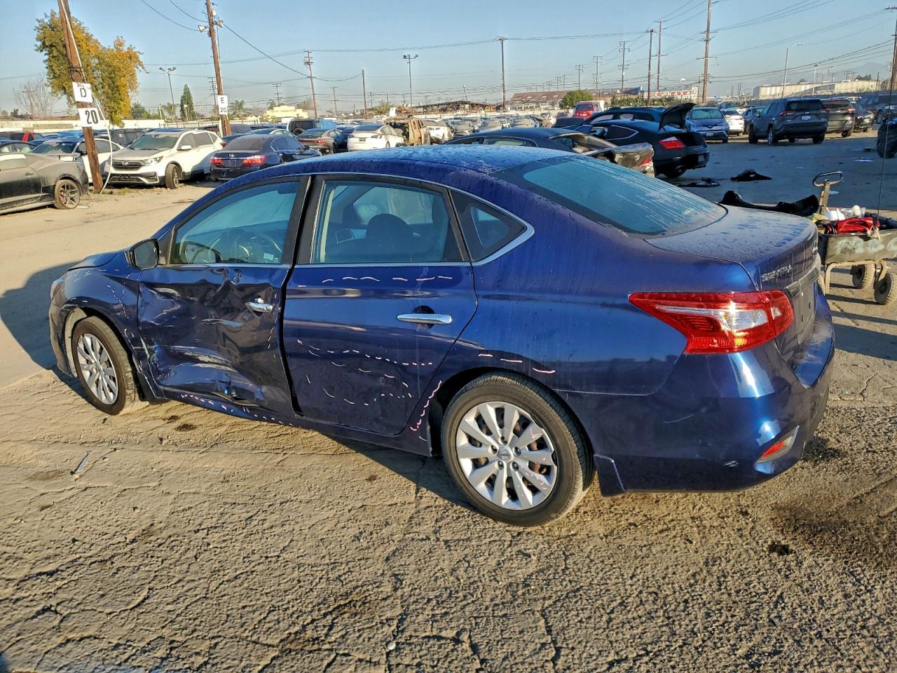 2018 NISSAN SENTRA S photo 4