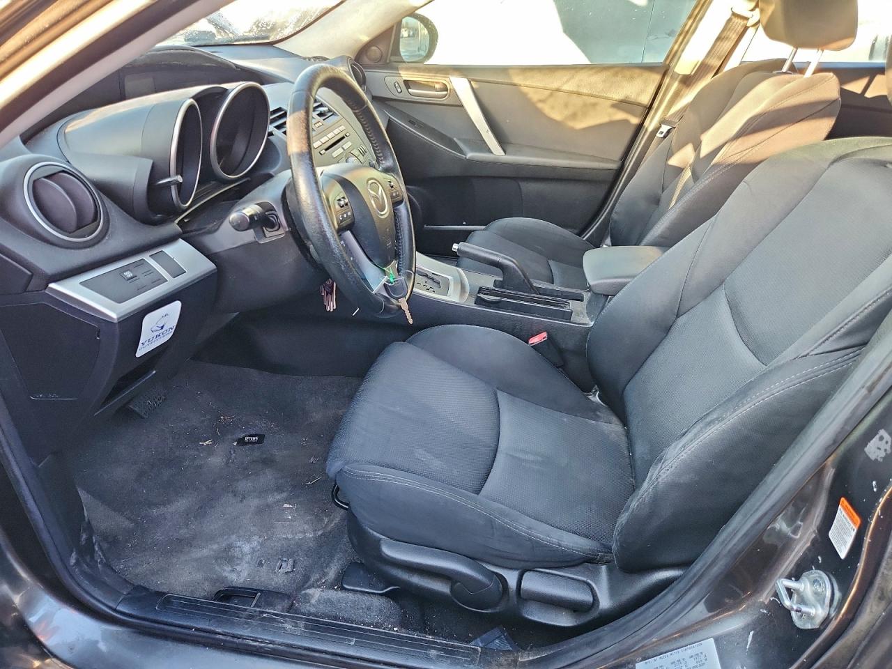 2010 MAZDA 3 S photo 7