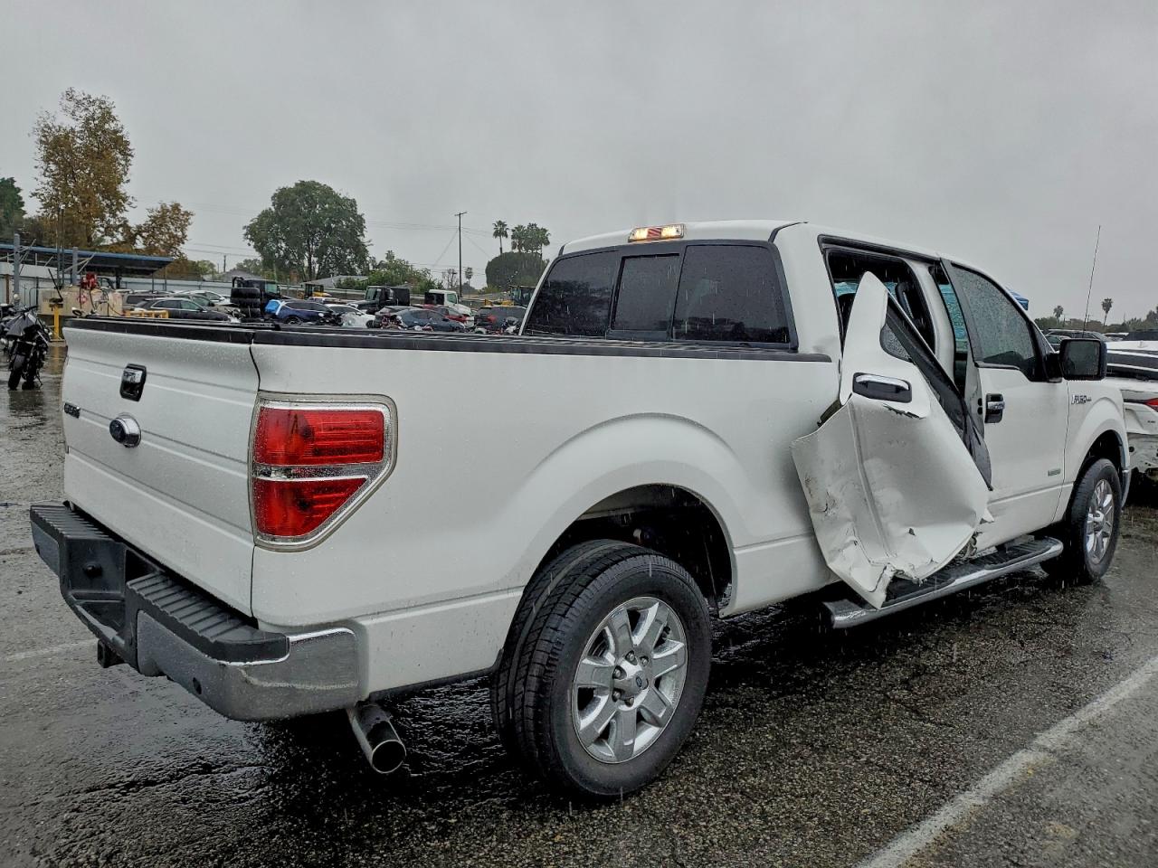 2014 FORD F150 SUPERCREW photo 3