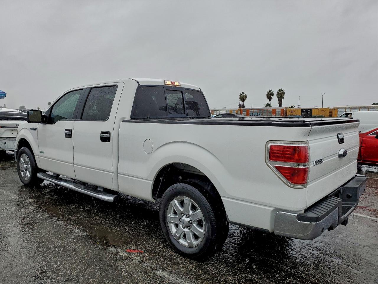 2014 FORD F150 SUPERCREW photo 2