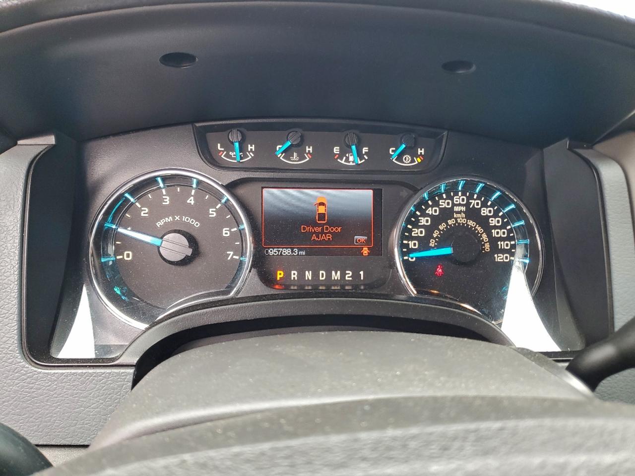 2014 FORD F150 SUPERCREW photo 9