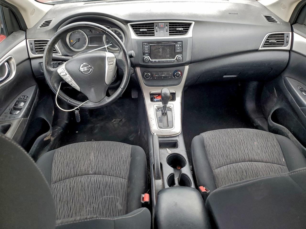 2015 NISSAN SENTRA S photo 8