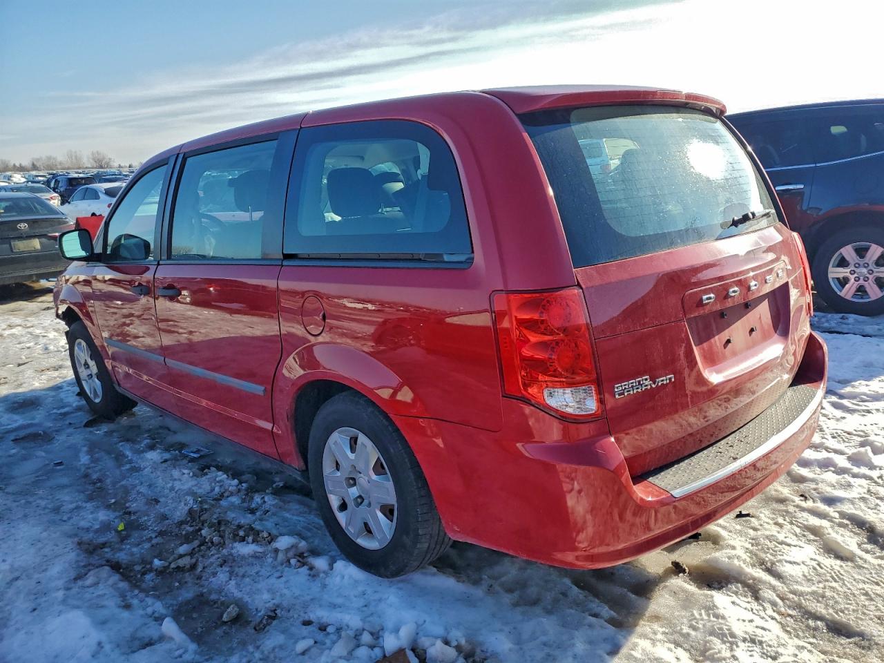 2012 DODGE GRAND CARAVAN SE photo 2