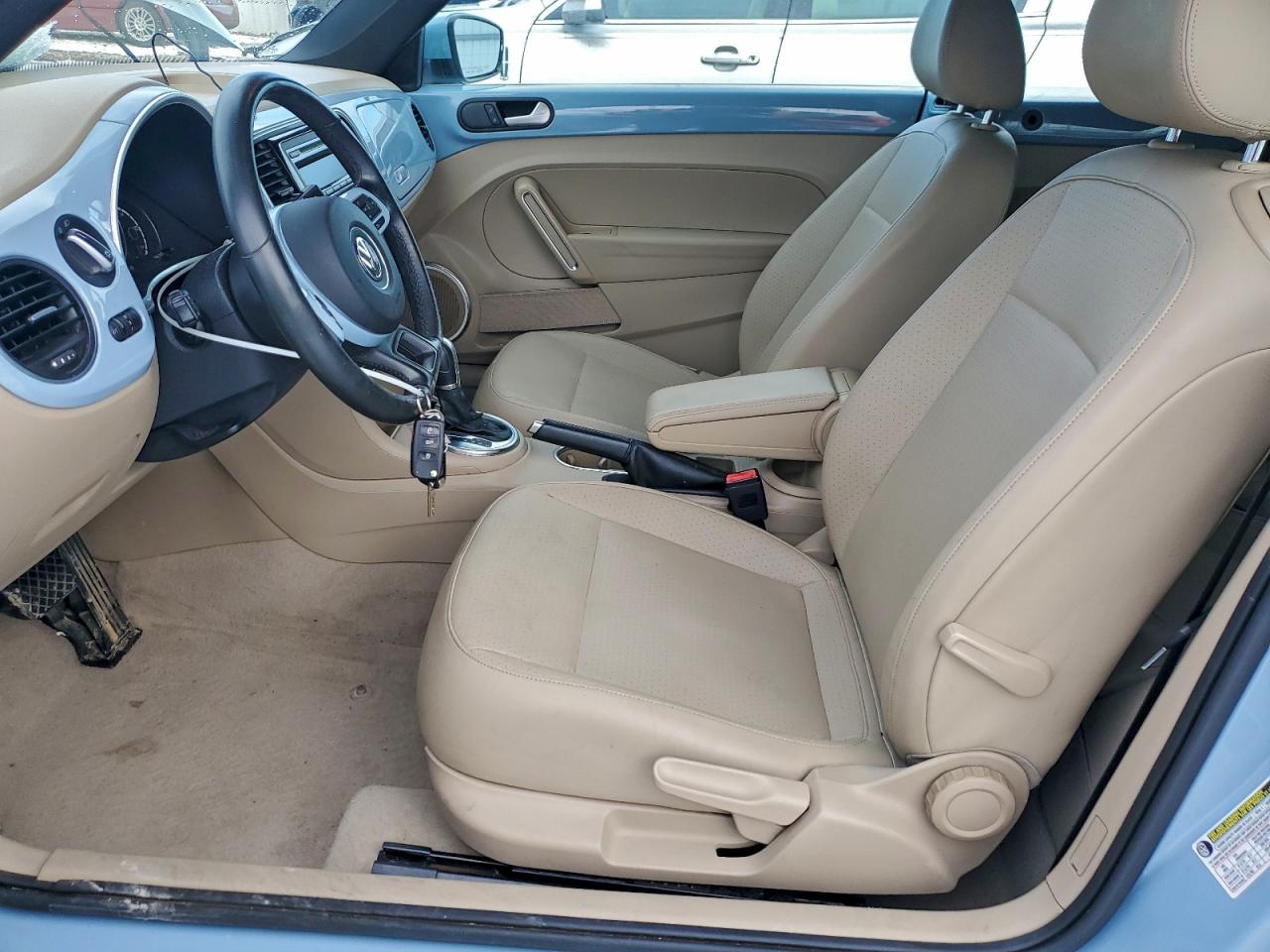 2015 VOLKSWAGEN BEETLE 1.8T photo 7