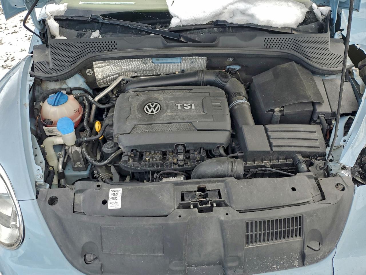2015 VOLKSWAGEN BEETLE 1.8T photo 11