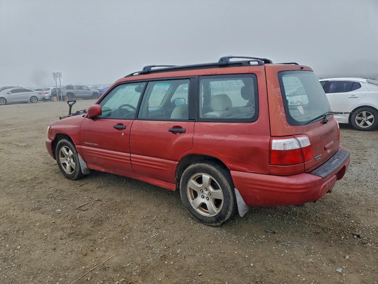 2002 SUBARU FORESTER S photo 2