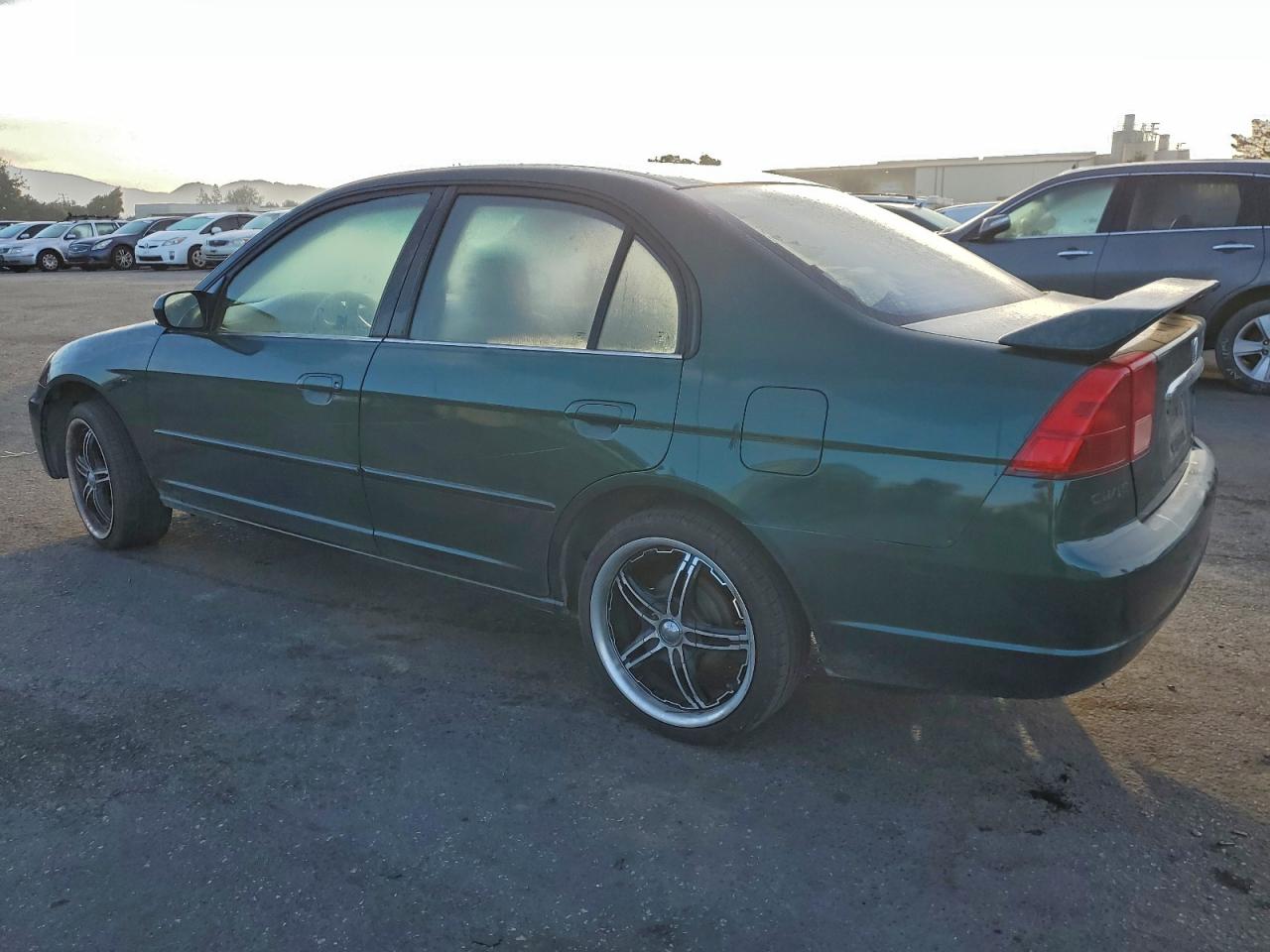 2002 HONDA CIVIC EX photo 2