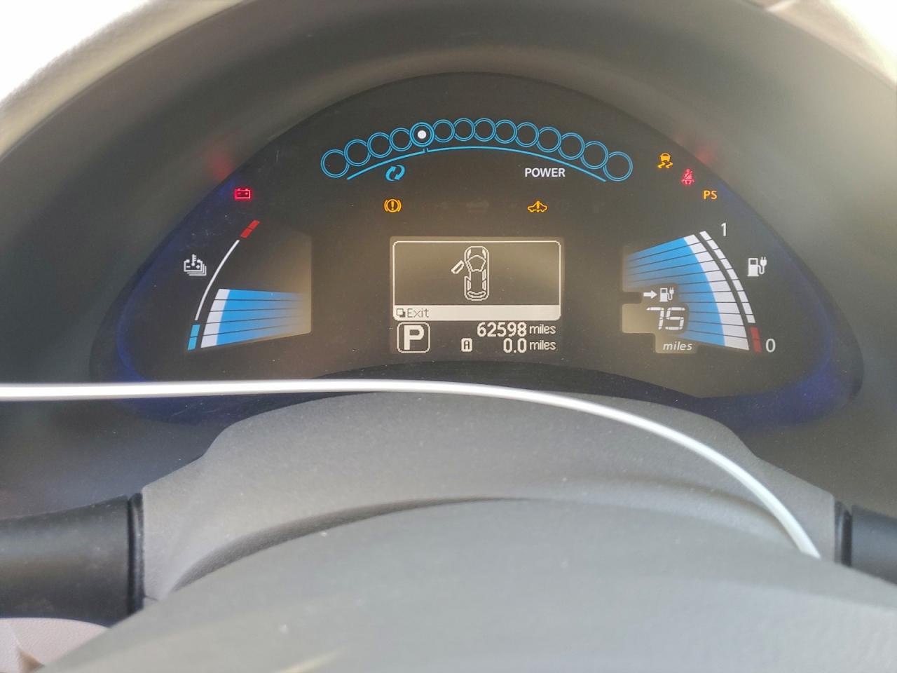 2011 NISSAN LEAF SV photo 9