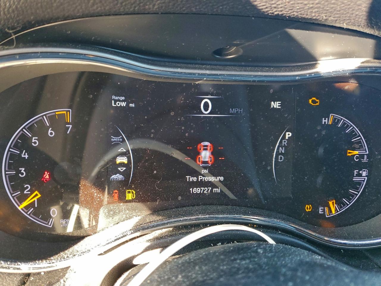 2019 JEEP GRAND CHEROKEE LIMITED photo 9