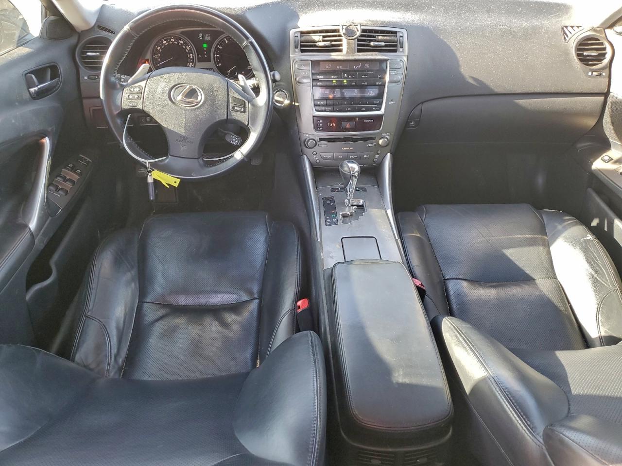 2007 LEXUS IS 250 photo 8