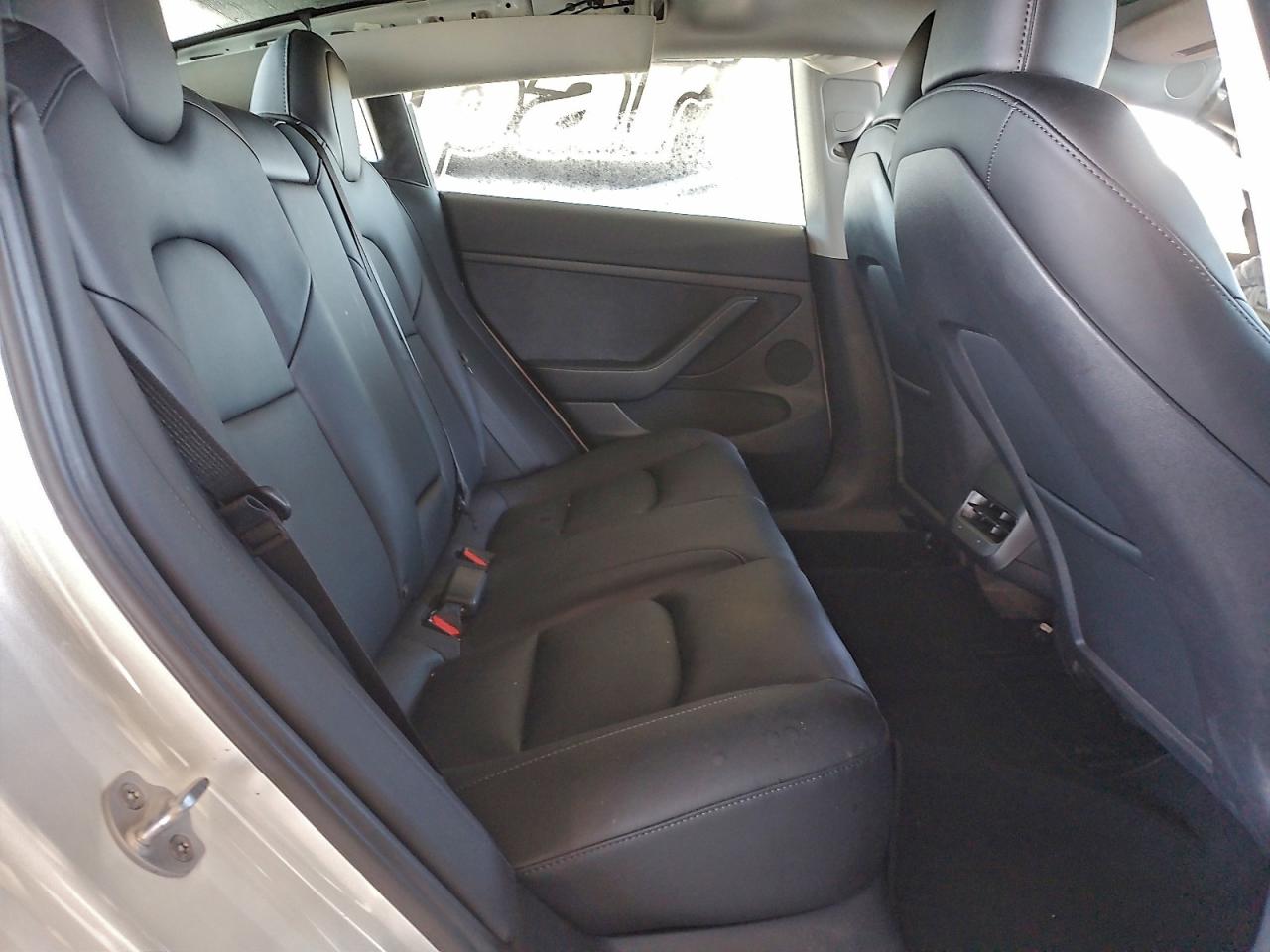 2023 TESLA MODEL 3 photo 10