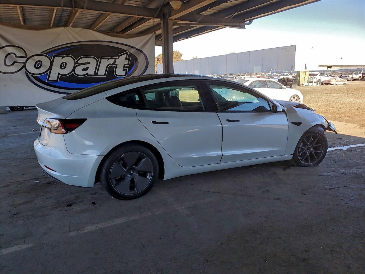2023 TESLA MODEL 3 photo 3