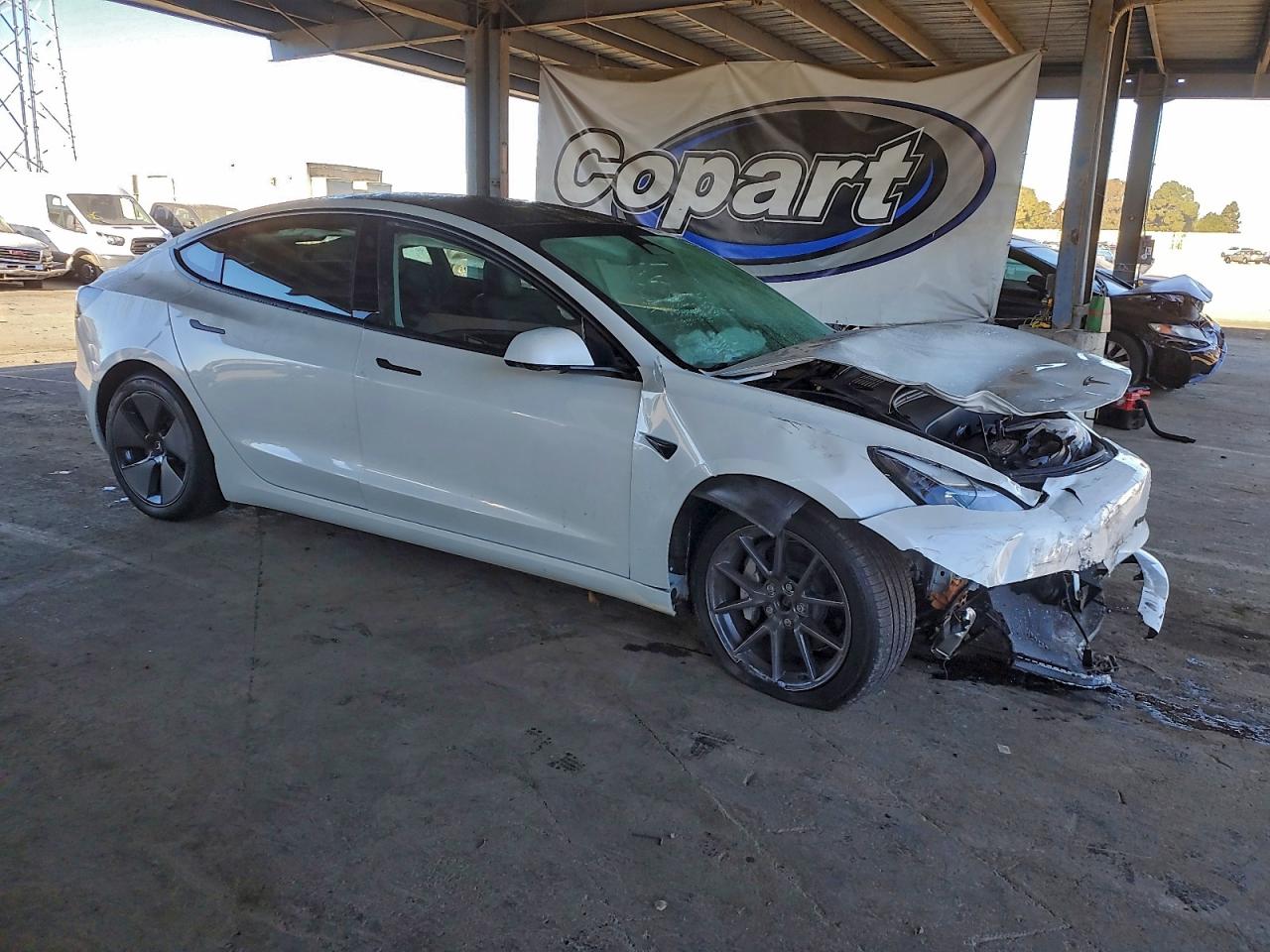 2023 TESLA MODEL 3 photo 4