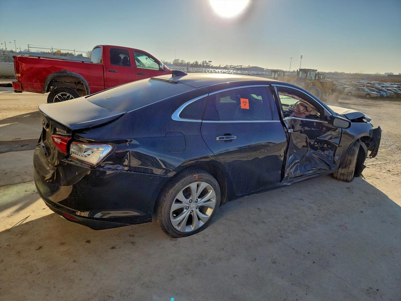2018 CHEVROLET MALIBU PREMIER photo 7