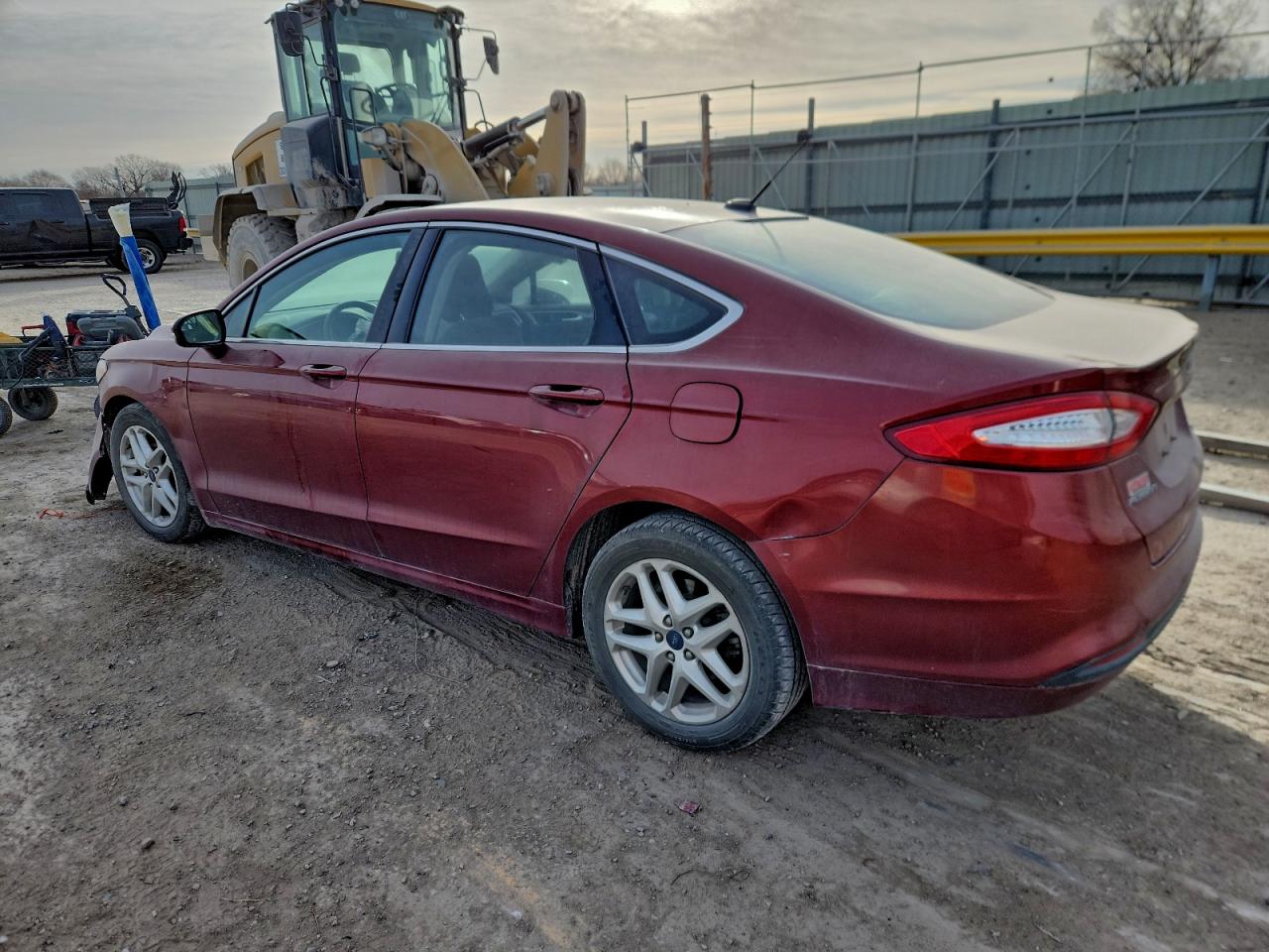 2014 FORD FUSION SE photo 2