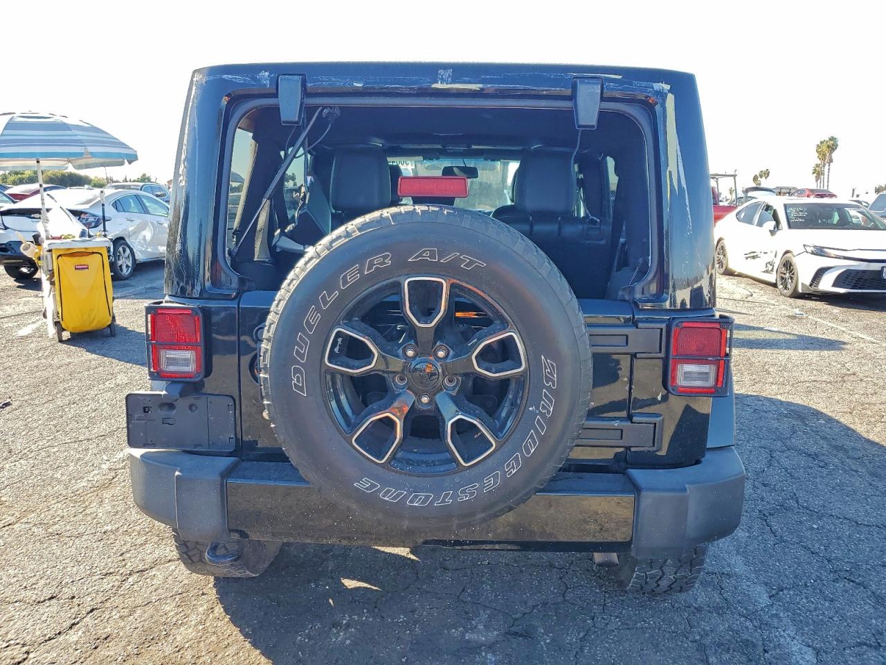 2018 JEEP WRANGLER UNLIMITED SAHARA photo 6