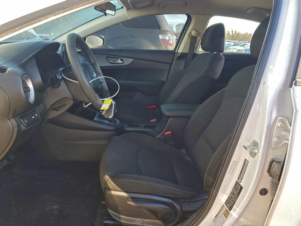 2021 KIA FORTE FE photo 7