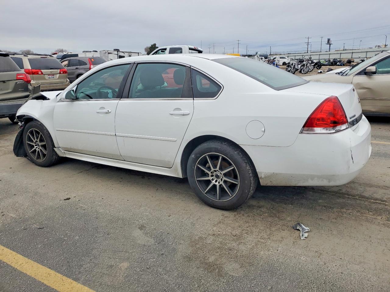 2011 CHEVROLET IMPALA LS photo 2