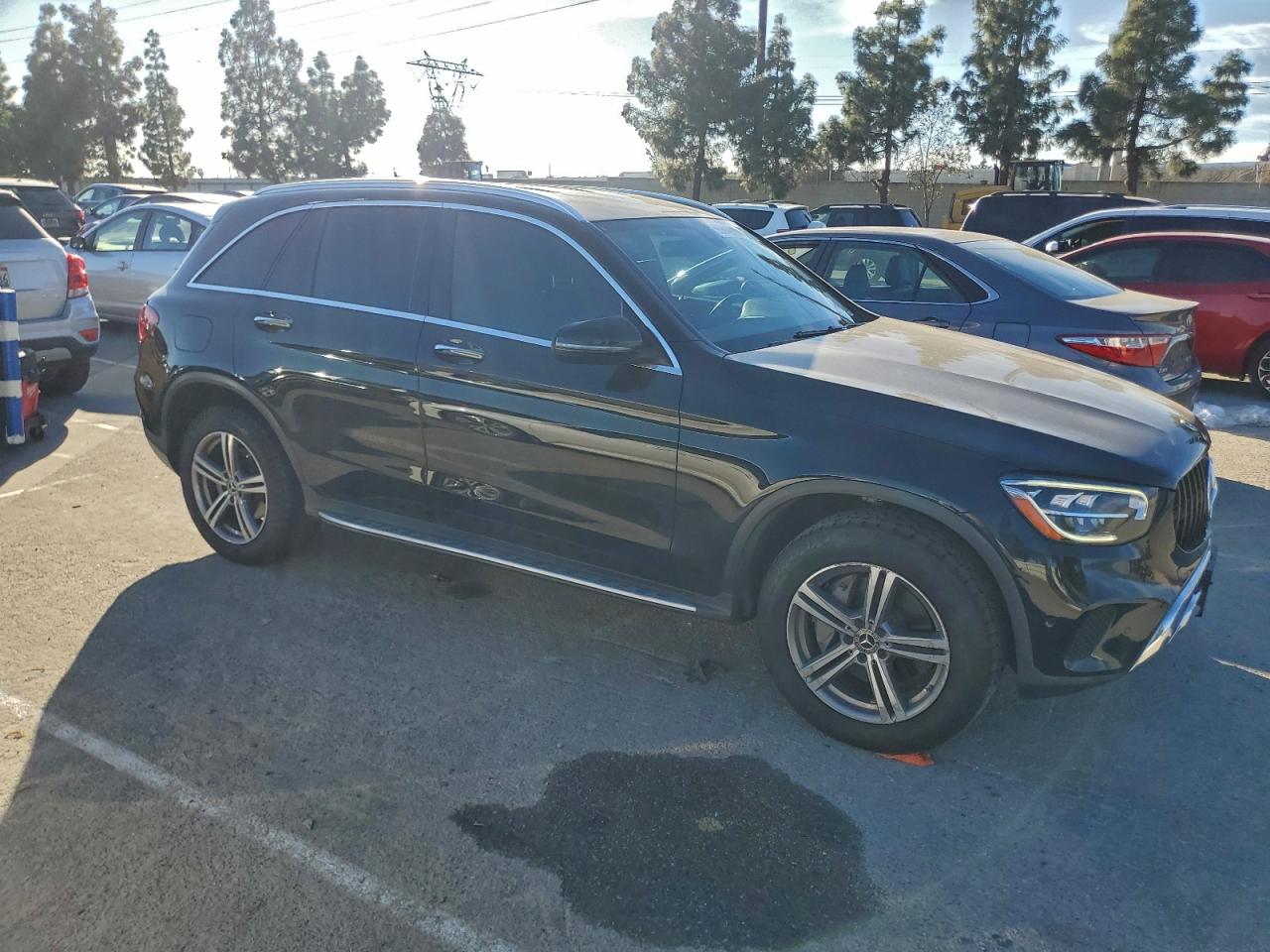 2021 MERCEDES-BENZ GLC 300 photo 4