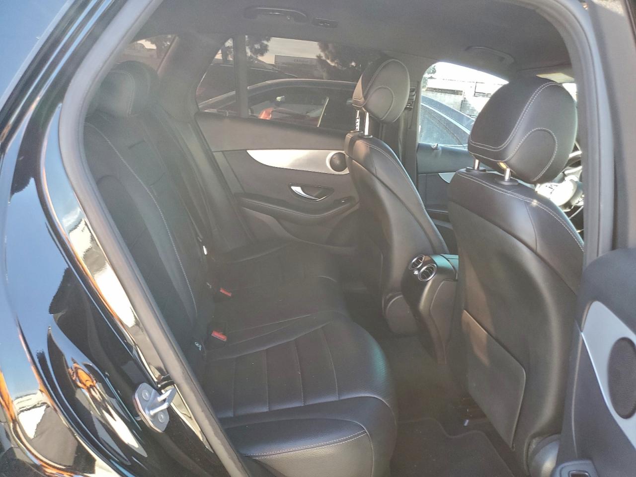 2021 MERCEDES-BENZ GLC 300 photo 11