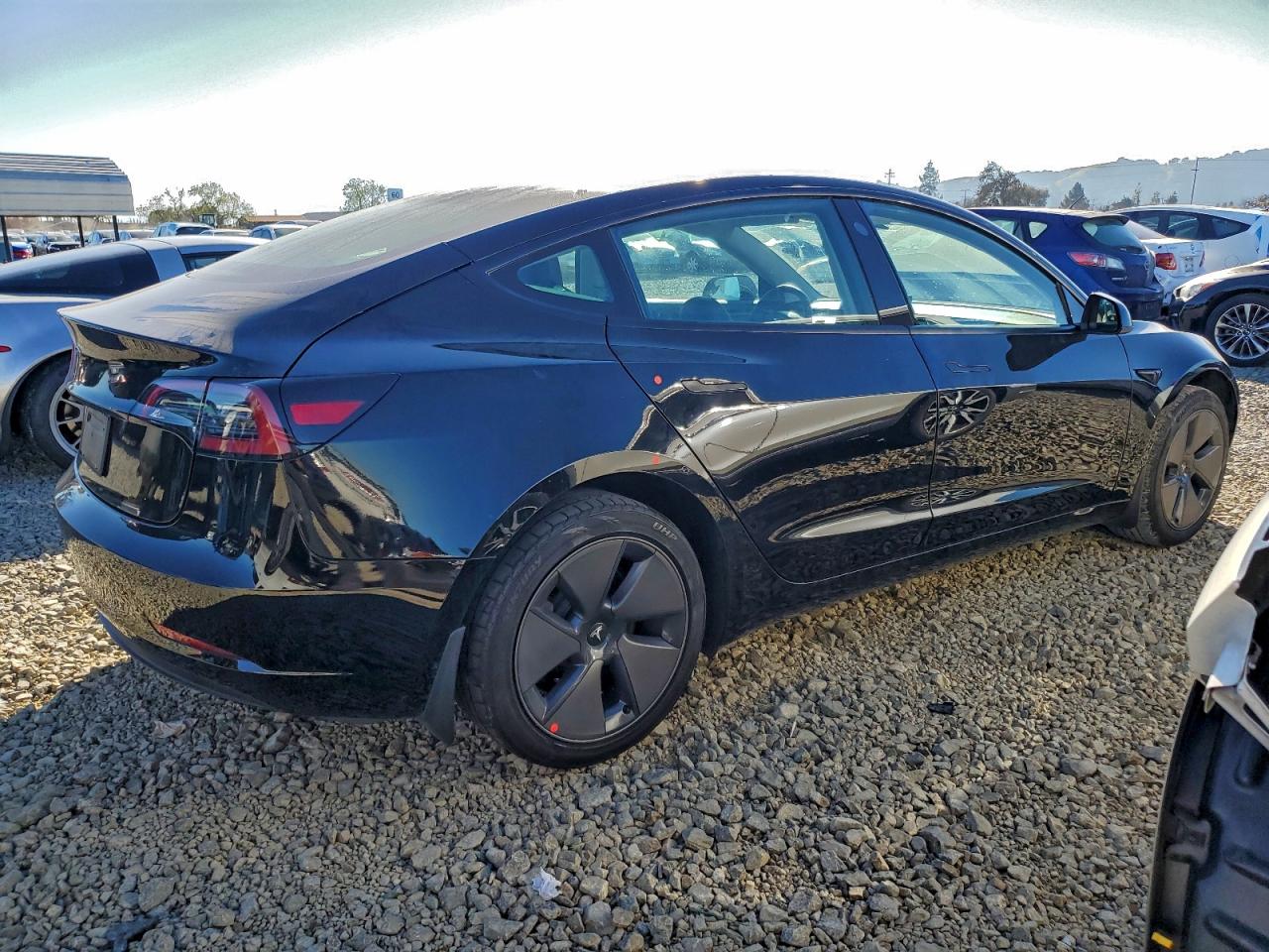 2023 TESLA MODEL 3 photo 3
