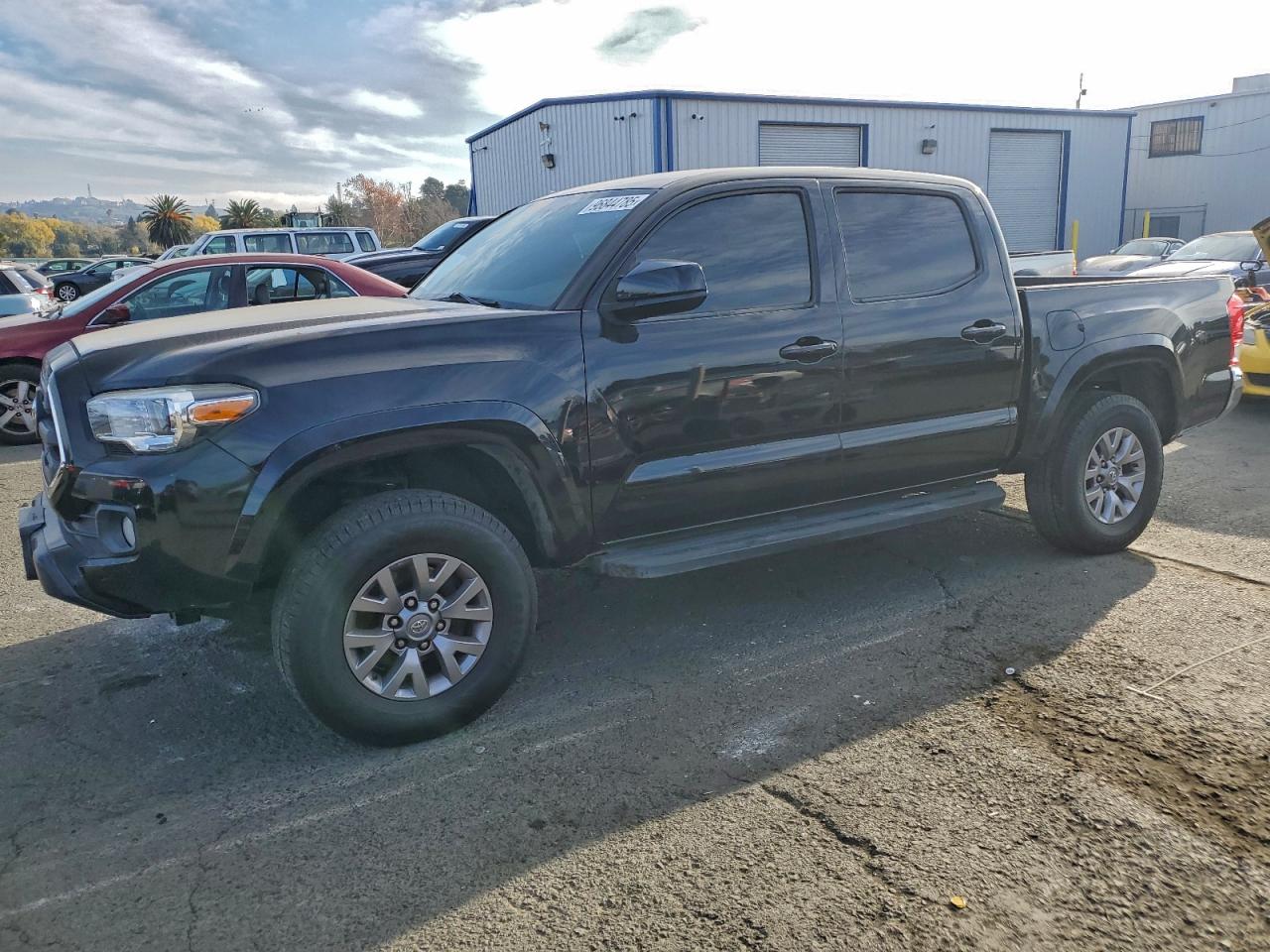 2017 TOYOTA TACOMA