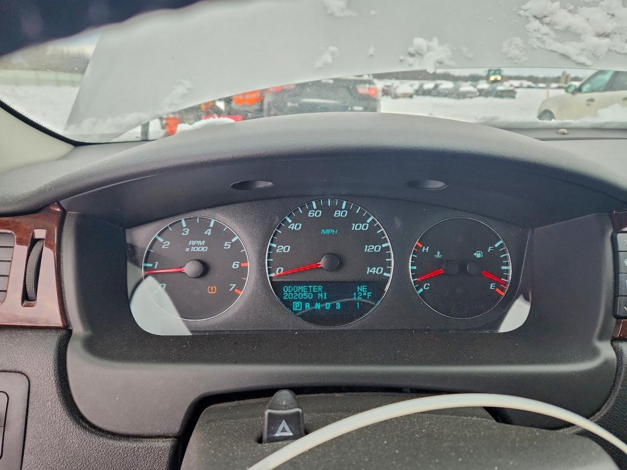 2011 CHEVROLET IMPALA LT photo 9