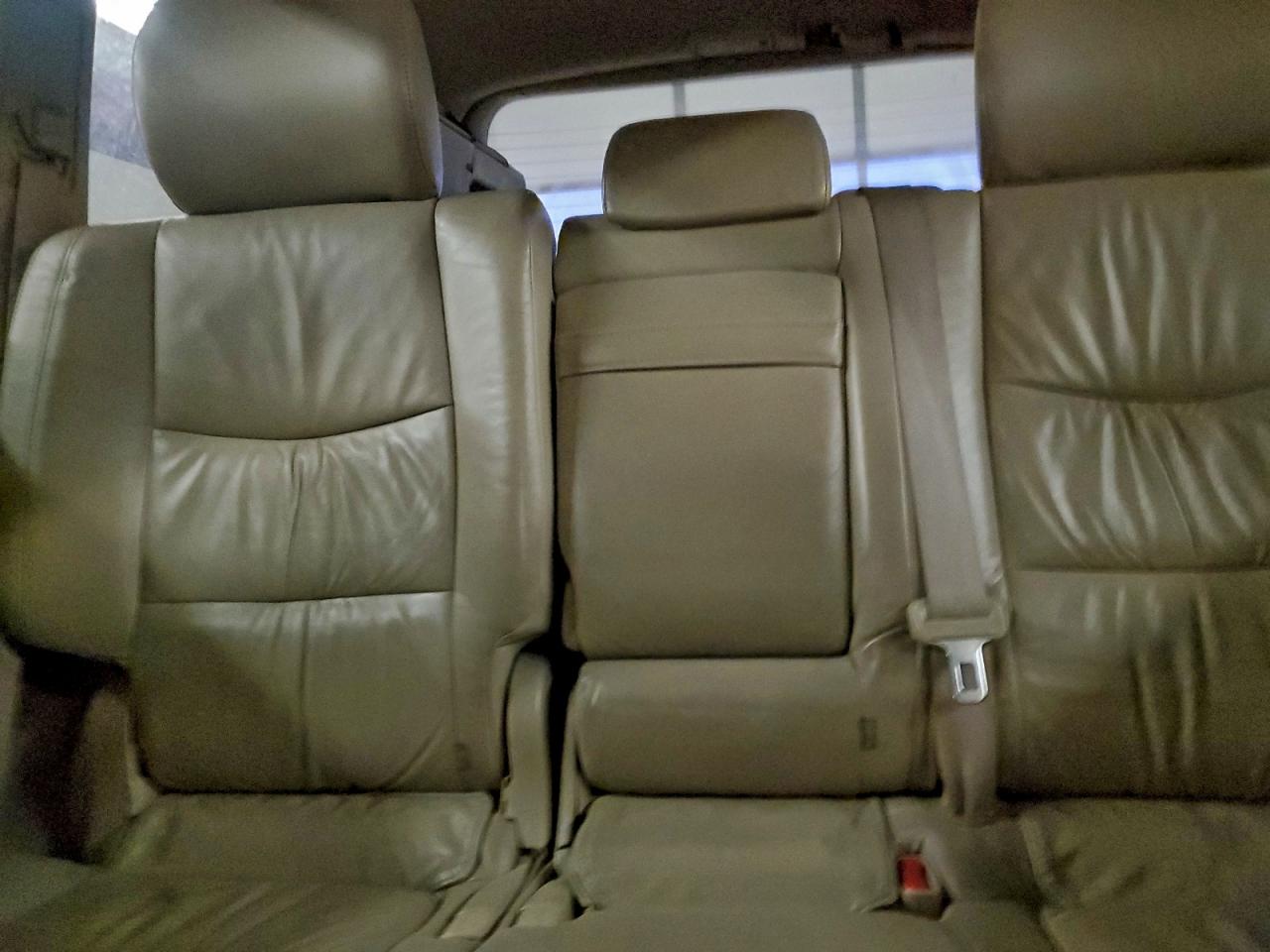 2004 LEXUS GX 470 photo 10