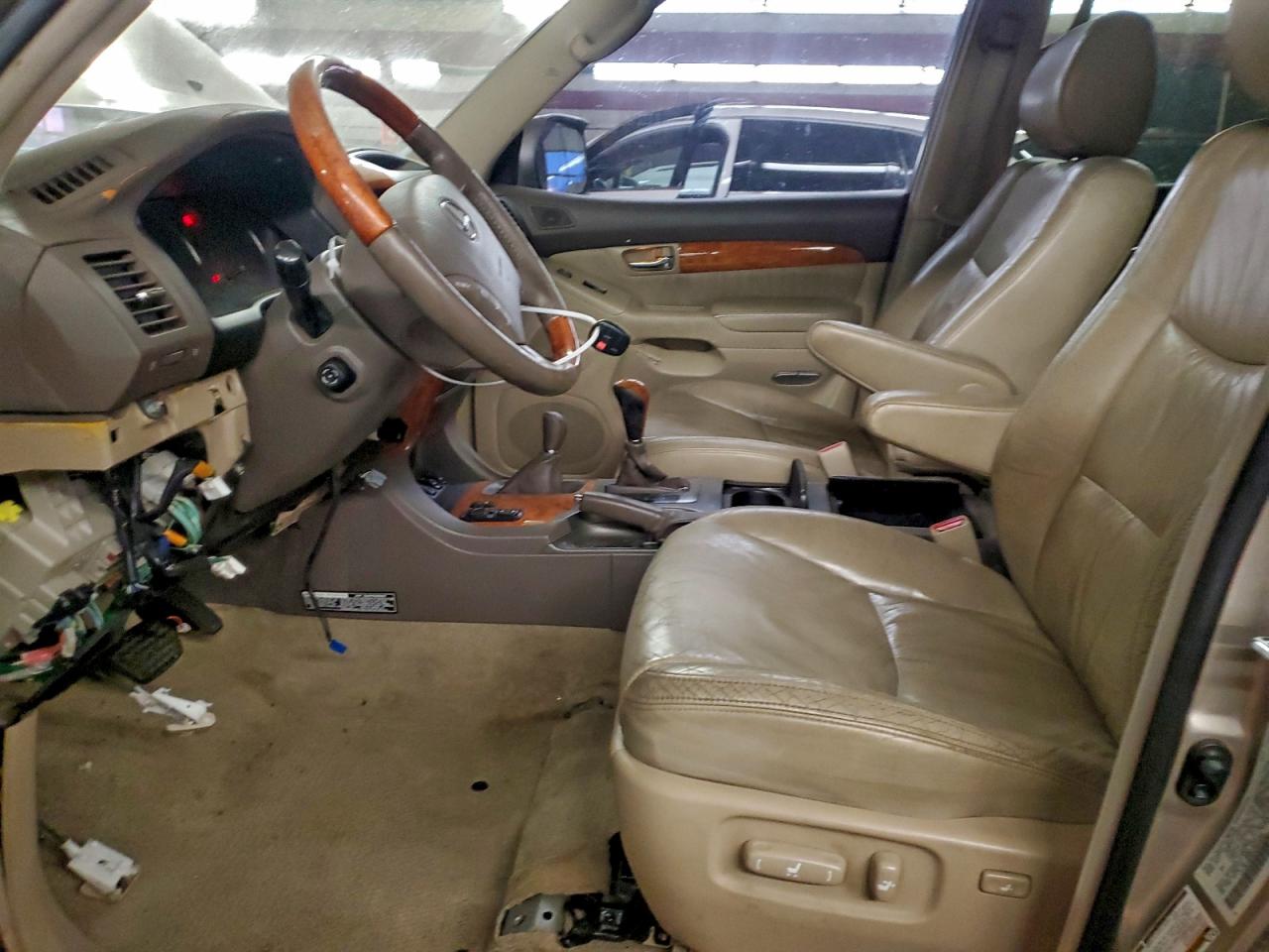 2004 LEXUS GX 470 photo 7