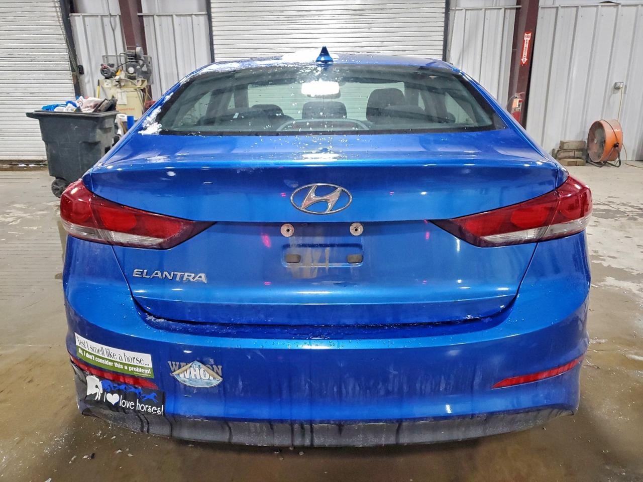 2017 HYUNDAI ELANTRA SE photo 6