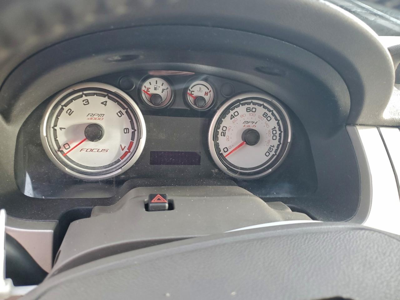 2008 FORD FOCUS SE photo 9