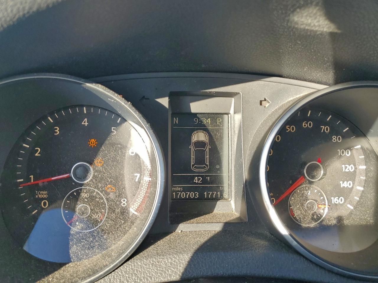 2011 VOLKSWAGEN JETTA S photo 9