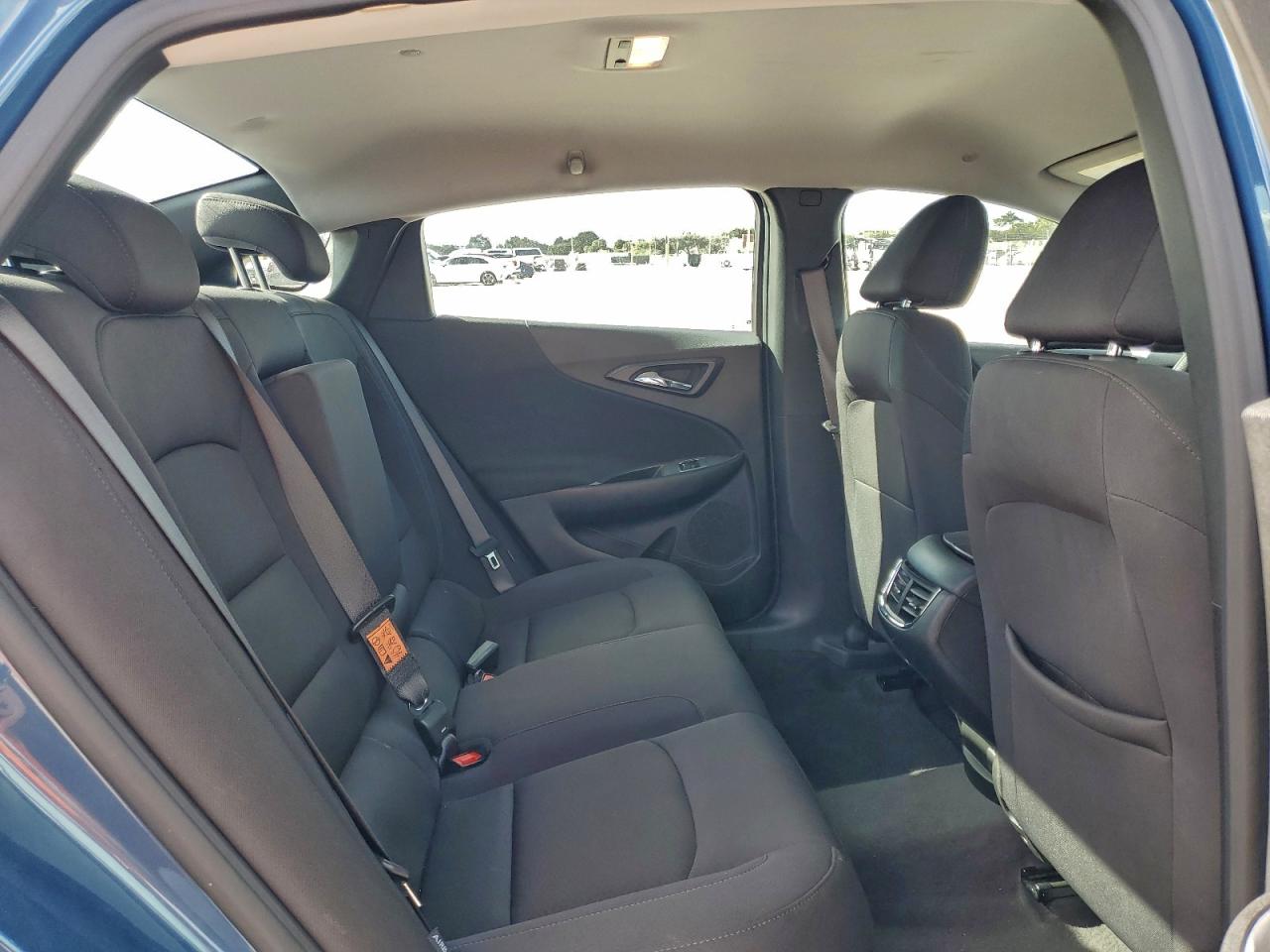 2024 CHEVROLET MALIBU LT photo 10