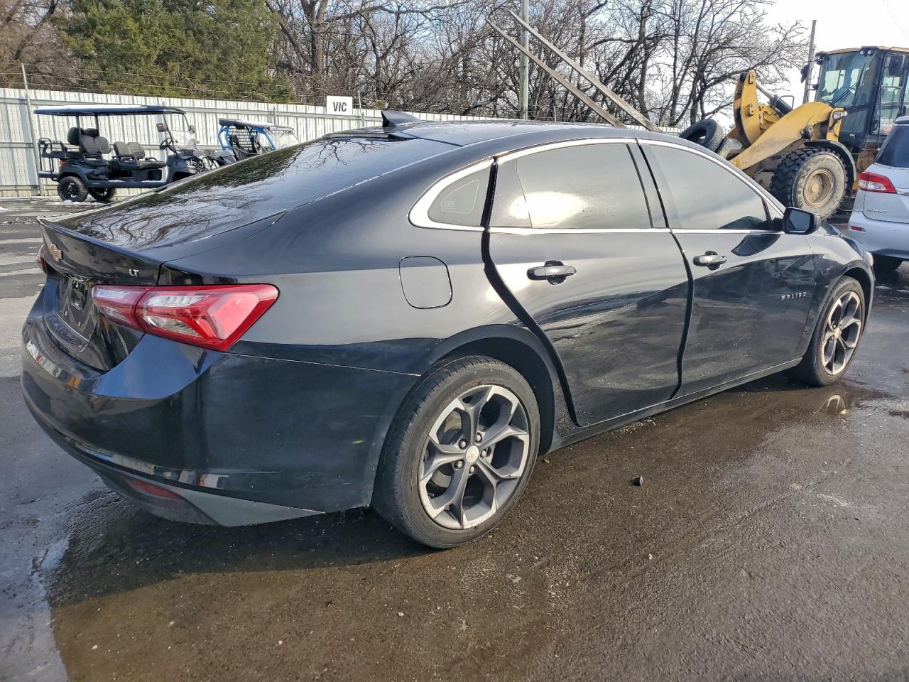 2022 CHEVROLET MALIBU LT photo 3