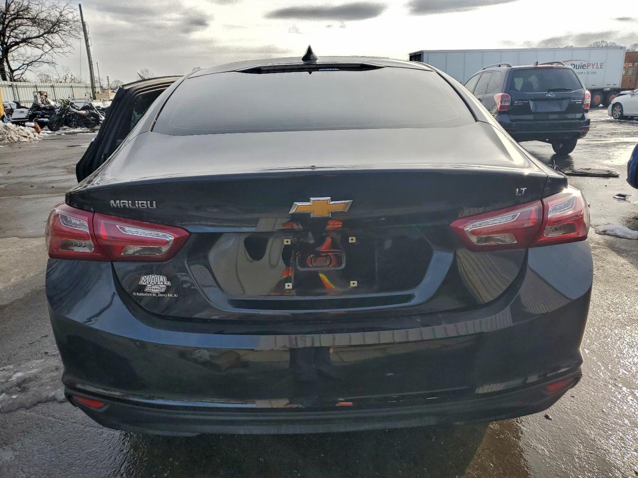 2022 CHEVROLET MALIBU LT photo 6