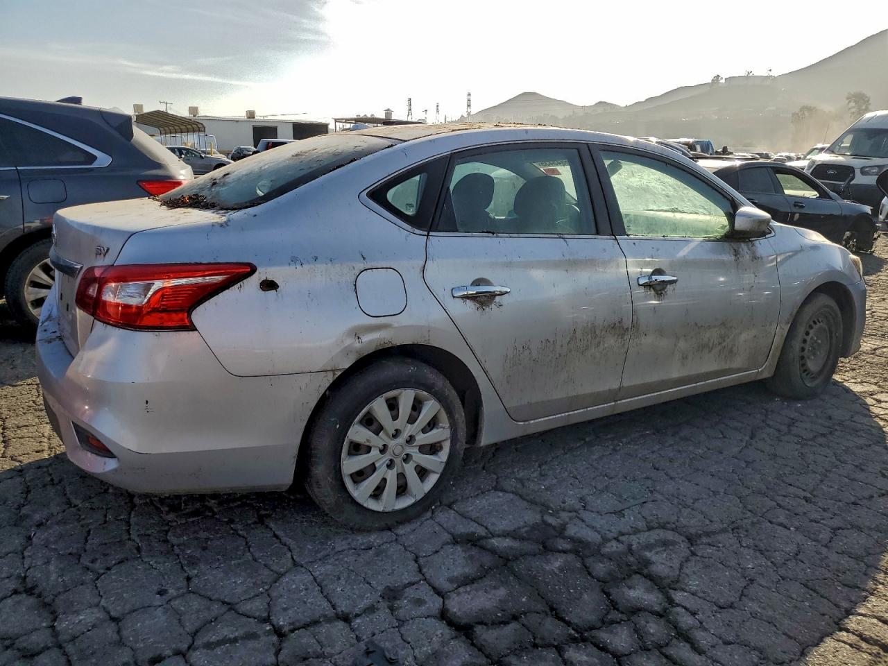 2016 NISSAN SENTRA S photo 3