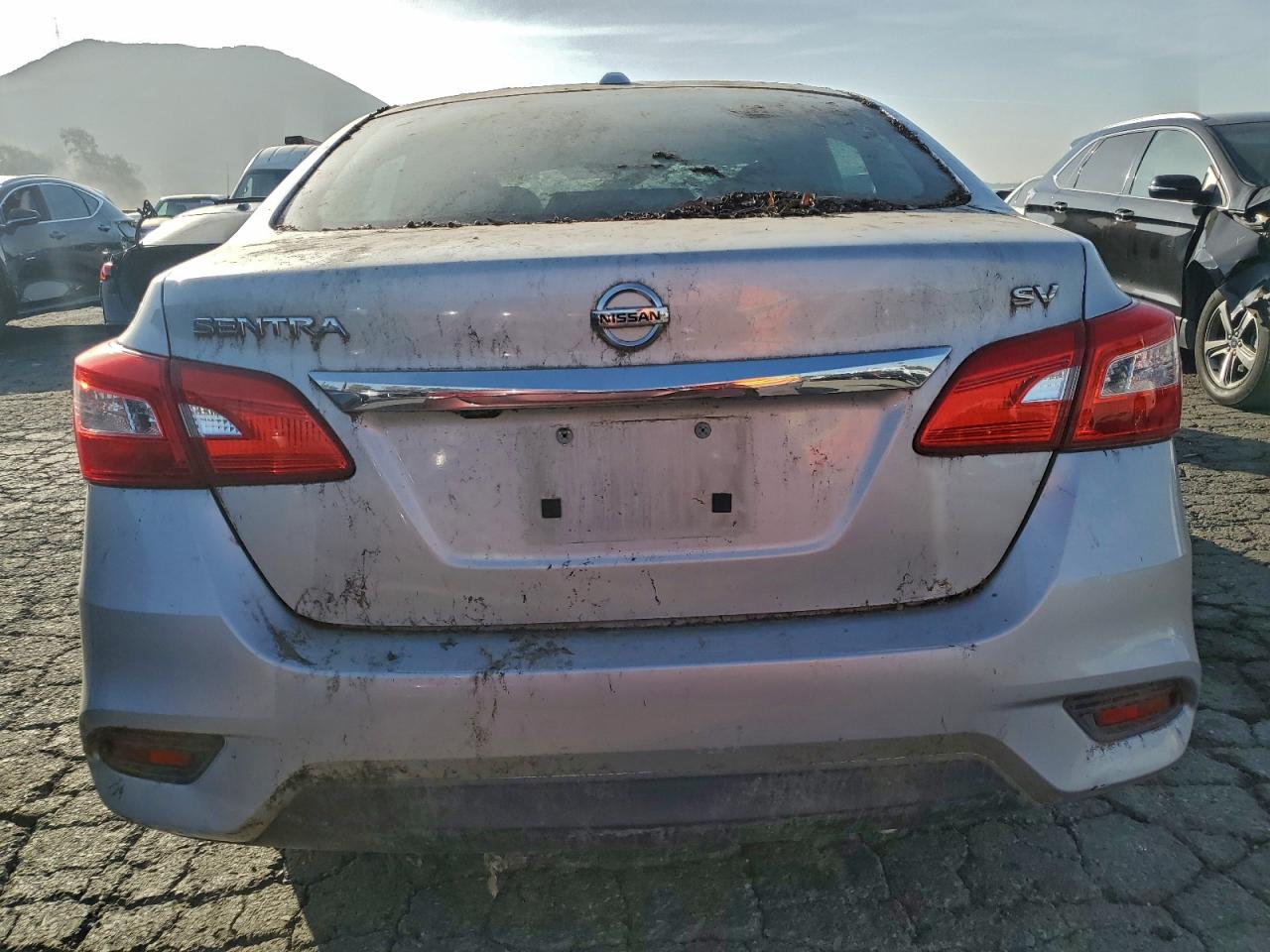 2016 NISSAN SENTRA S photo 6