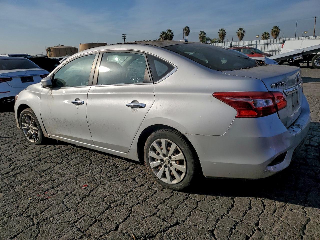 2016 NISSAN SENTRA S photo 2