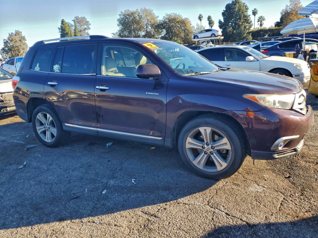 2013 TOYOTA HIGHLANDER LIMITED photo 4