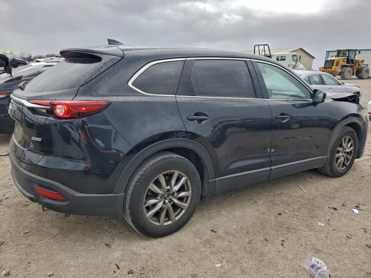 2017 MAZDA CX-9 TOURING photo 3