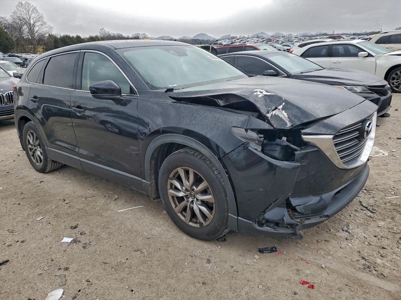 2017 MAZDA CX-9 TOURING photo 4