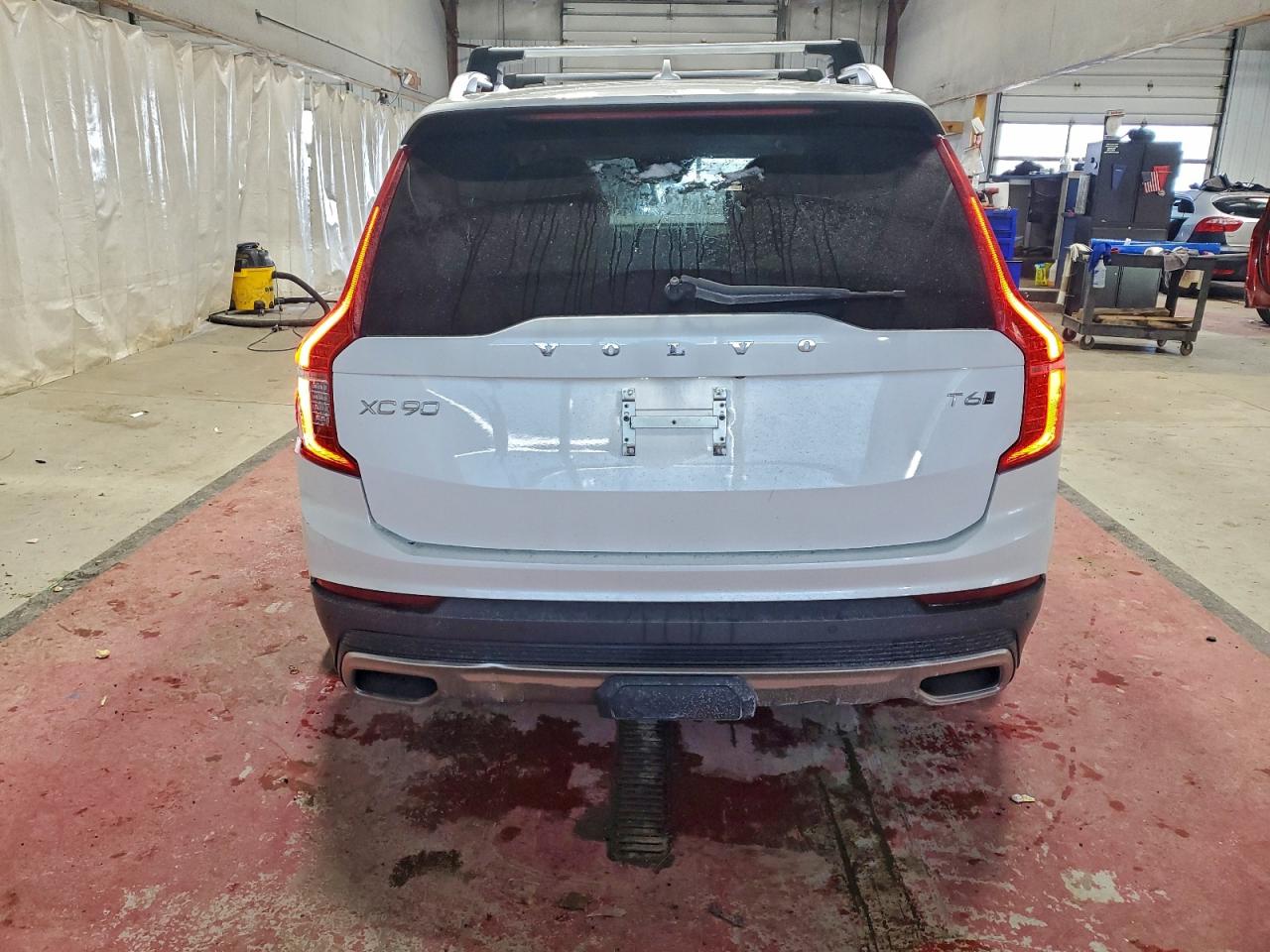2016 VOLVO XC90 T6 photo 6