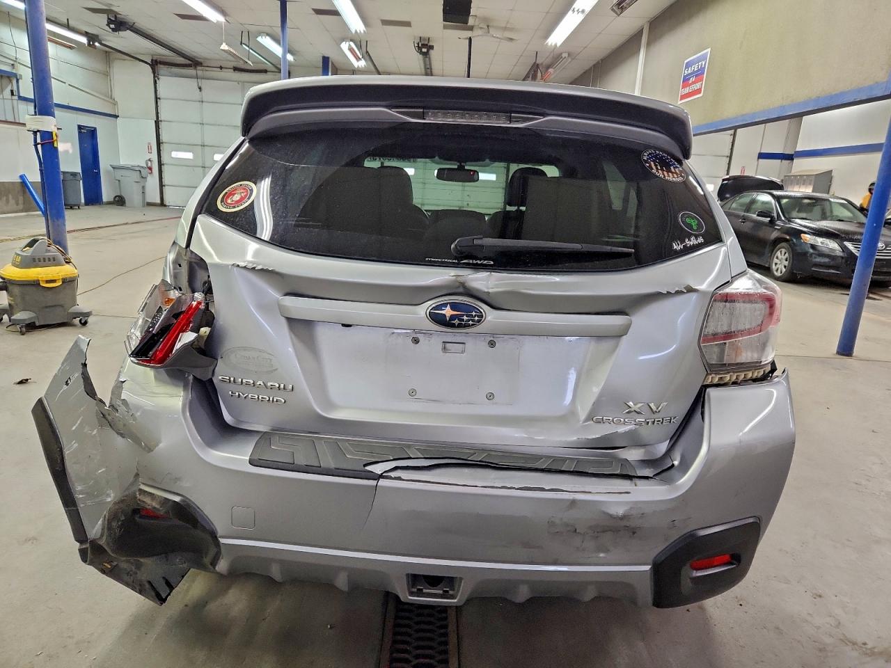 2014 SUBARU XV CROSSTREK 2.0I HYBRID TOURING photo 6