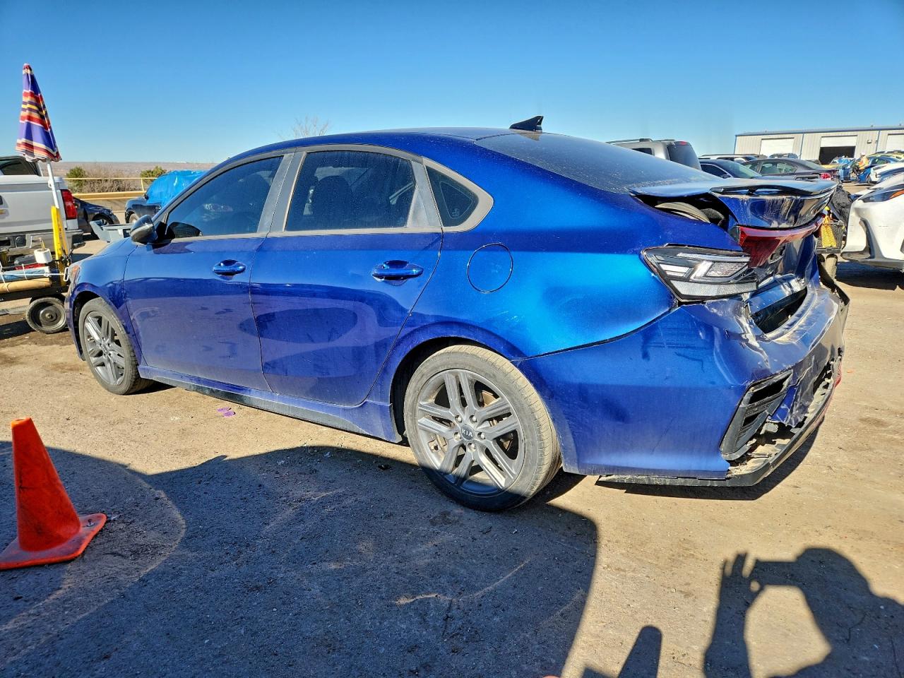 2020 KIA FORTE GT LINE photo 2