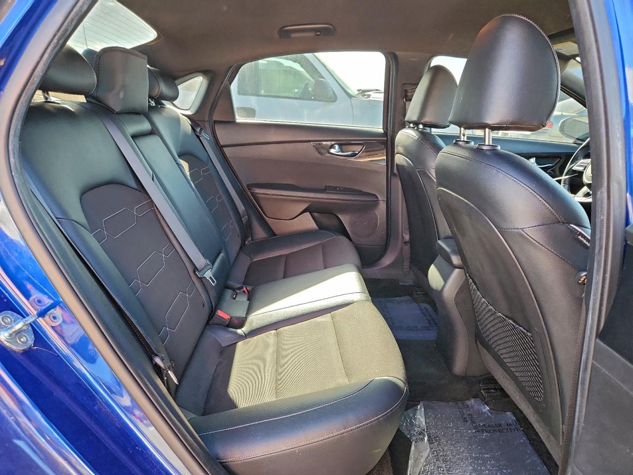 2020 KIA FORTE GT LINE photo 10