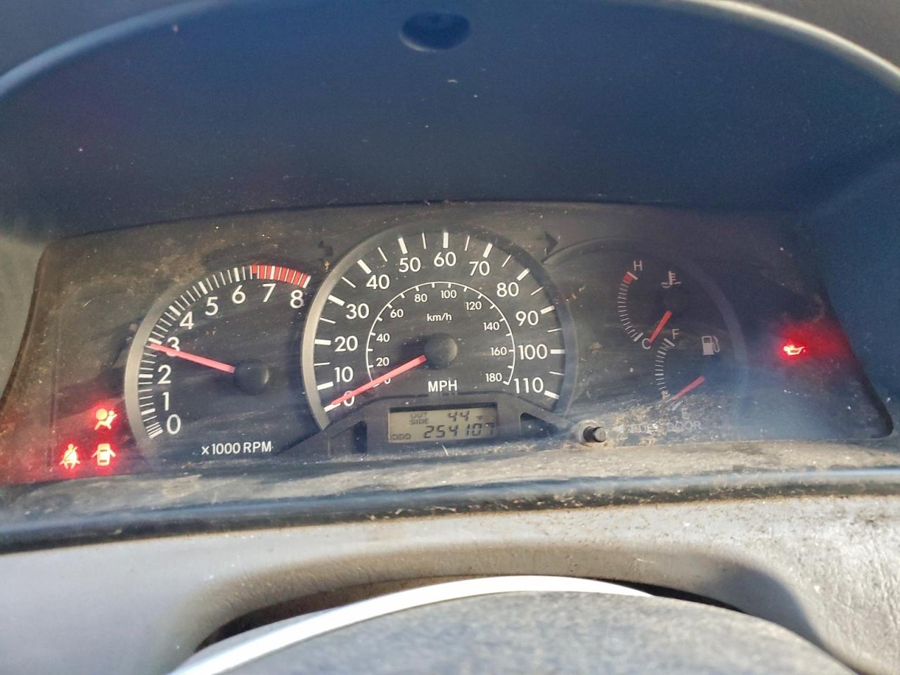2003 TOYOTA COROLLA CE photo 9